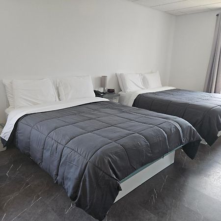 Hotel Auberge St-Felicien Saint Felicien Ngoại thất bức ảnh